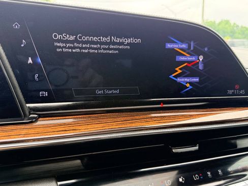 Used 2022 Cadillac Escalade Premium Luxury AWD/4WD image 32