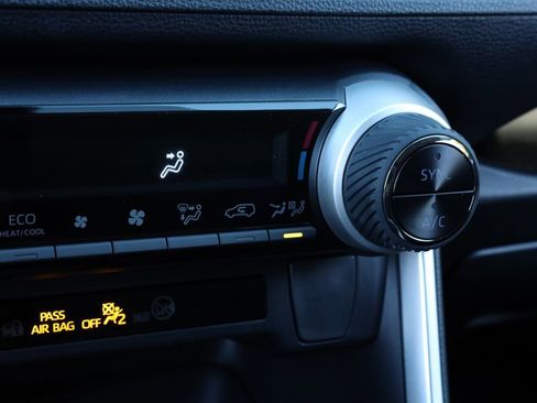 New 2025 Toyota RAV4 XLE image 19