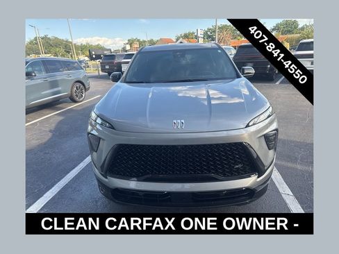 Used 2025 Buick Enclave Sport Touring w/ Power Package image 1