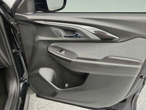 Used 2021 Chevrolet TrailBlazer LT w/ Driver Confidence Package image 25