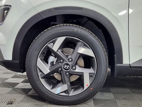 New 2026 Hyundai Venue SEL image 9