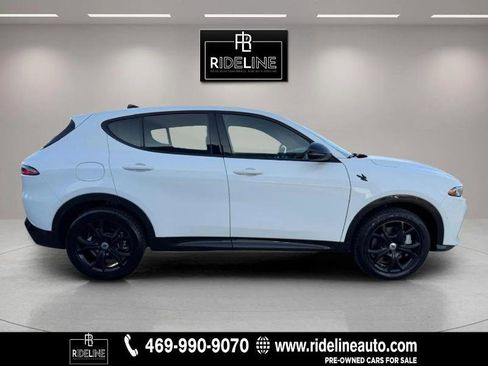 Used 2024 Dodge Hornet R/T w/ R/T Blacktop Package image 8