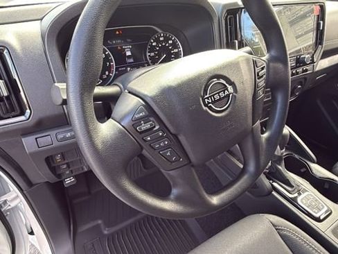 New 2026 Nissan Frontier SV w/ Tow Package image 10