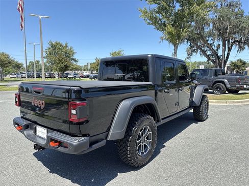 New 2025 Jeep Gladiator Mojave image 3