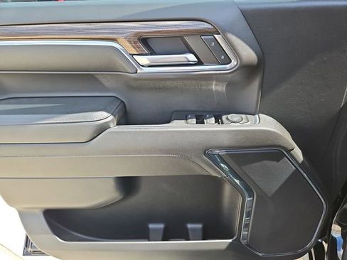 Used 2024 Chevrolet Silverado 1500 RST image 14