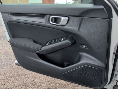 Used 2024 Honda Civic Sport image 12