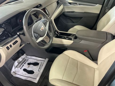 Certified 2024 Cadillac XT5 Premium Luxury w/ Technology Package AWD/4WD image 14