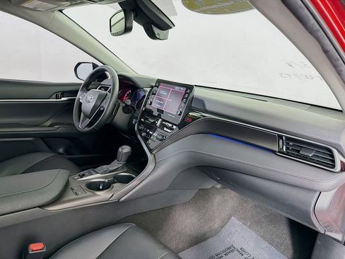 Used 2023 Toyota Camry XSE FWD image 37