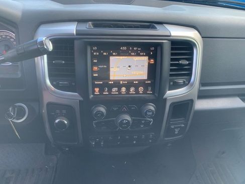 Used 2017 RAM 2500 Big Horn w/ Sport Appearance Group AWD/4WD image 17