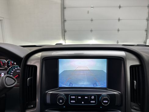 Used 2018 Chevrolet Silverado 1500 LT w/ All Star Edition AWD/4WD image 32