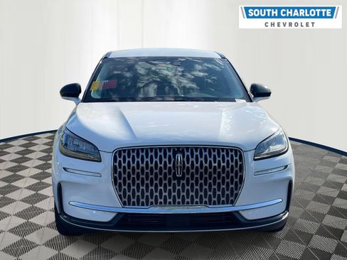 Used 2023 Lincoln Corsair FWD image 2