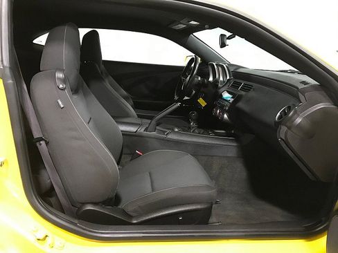 Used 2010 Chevrolet Camaro LT image 13