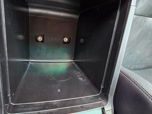 Used 2015 Lexus GX 460 w/ Premium Package image 20