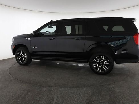 Used 2023 GMC Yukon XL AT4 w/ AT4 Premium Plus Package image 8