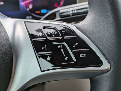 Used 2022 Mercedes-Benz C 300 Sedan image 37