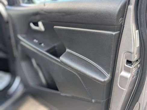 Used 2014 Kia Sportage EX FWD image 27