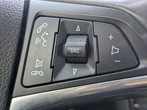 Certified 2020 Buick Encore Preferred w/ Safety Package FWD image 23