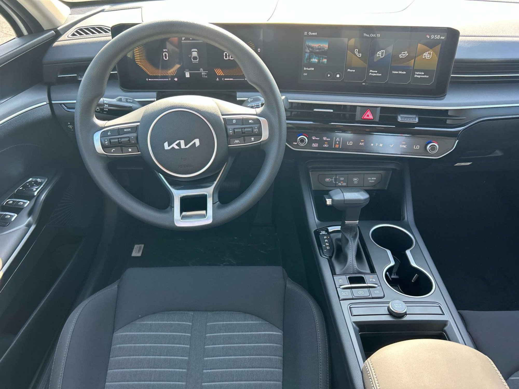 New 2027 Kia K5 LXS FWD image 9