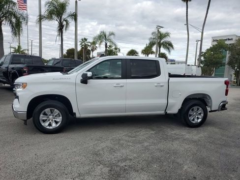 Used 2025 Chevrolet Silverado 1500 LT image 4