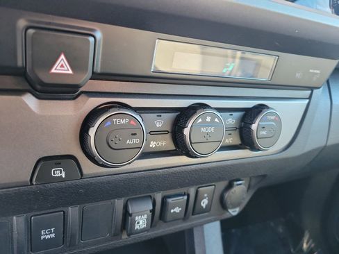 Used 2023 Toyota Tacoma SR5 image 21