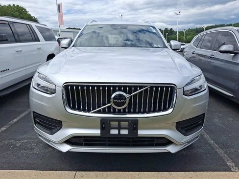 Used 2020 Volvo XC90 T5 Momentum AWD/4WD image 2