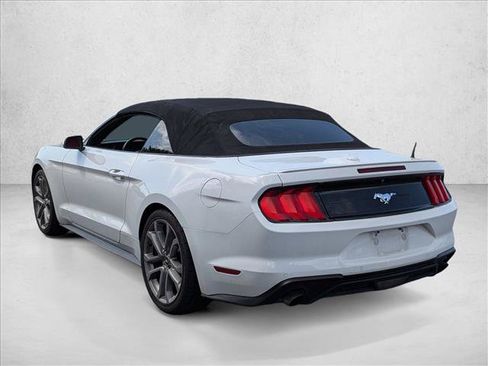 Used 2018 Ford Mustang Premium w/ Equipment Group 201A RWD image 8
