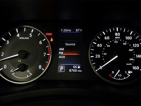 Used 2025 Nissan Sentra S image 19