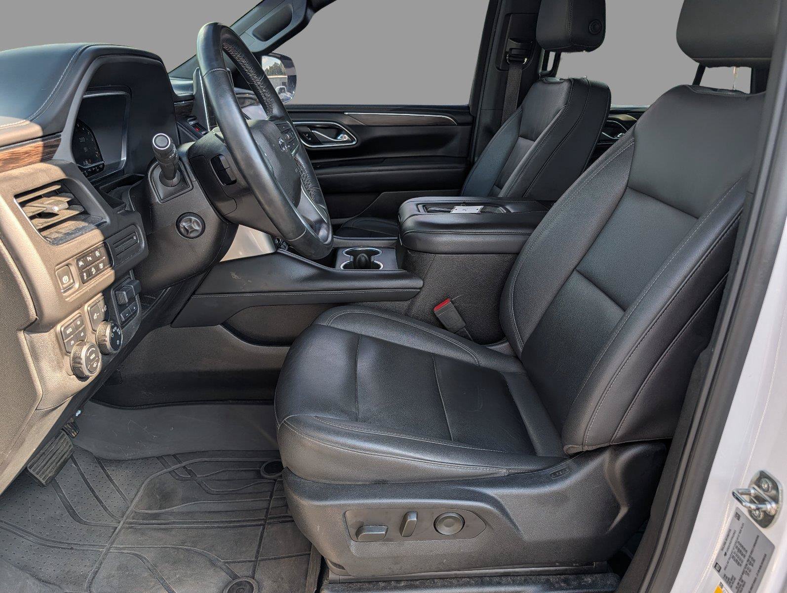 Used 2023 Chevrolet Tahoe Z71 w/ Z71 Off-Road Package AWD/4WD image 11