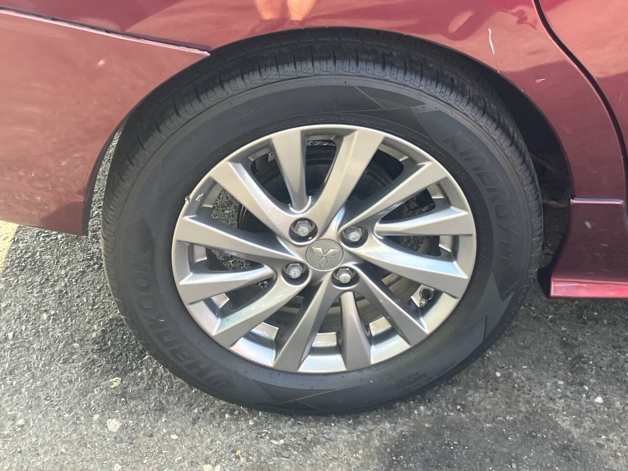 Used 2018 Mitsubishi Mirage G4 ES FWD image 15