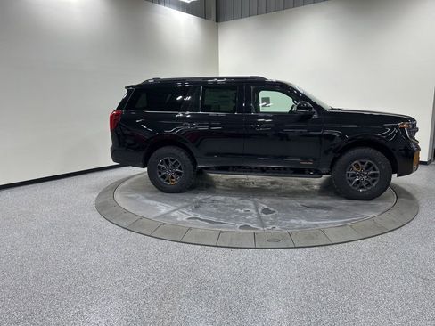 New 2026 Ford Expedition Tremor image 4