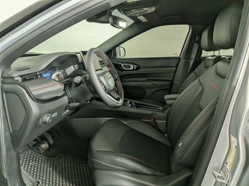 New 2026 Jeep Compass Trailhawk AWD/4WD image 16