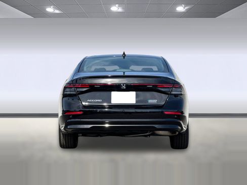 New 2026 Honda Accord Touring image 9