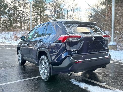 New 2025 Toyota RAV4 XLE w/ Convenience Package image 3