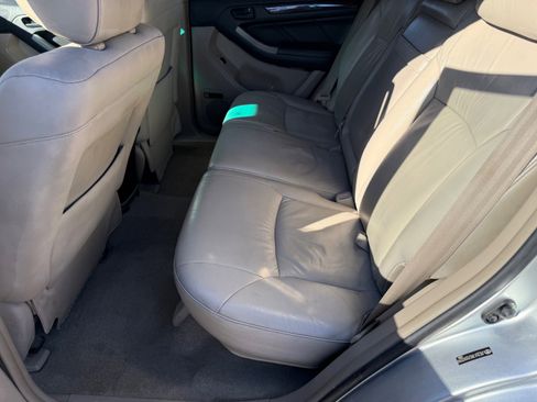 Used 2007 Toyota 4Runner Limited image 10