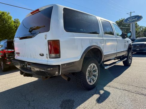 Used 2004 Ford Excursion 4WD image 5