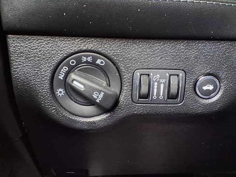 Used 2023 Dodge Challenger R/T Scat Pack image 12