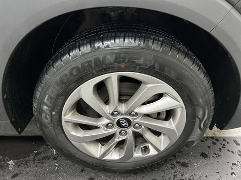 Used 2017 Hyundai Tucson SE w/ SE Popular Package 02 AWD/4WD image 8