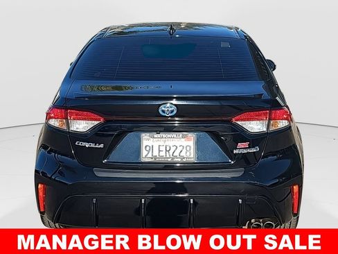 Used 2024 Toyota Corolla SE w/ Convenience Package image 4