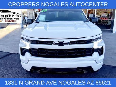 Used 2023 Chevrolet Silverado 1500 RST w/ Z71 Off-Road Package AWD/4WD image 1