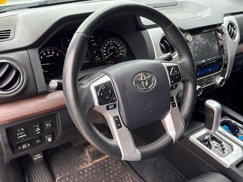 Used 2020 Toyota Tundra Limited w/ Limited Premium Package AWD/4WD image 13