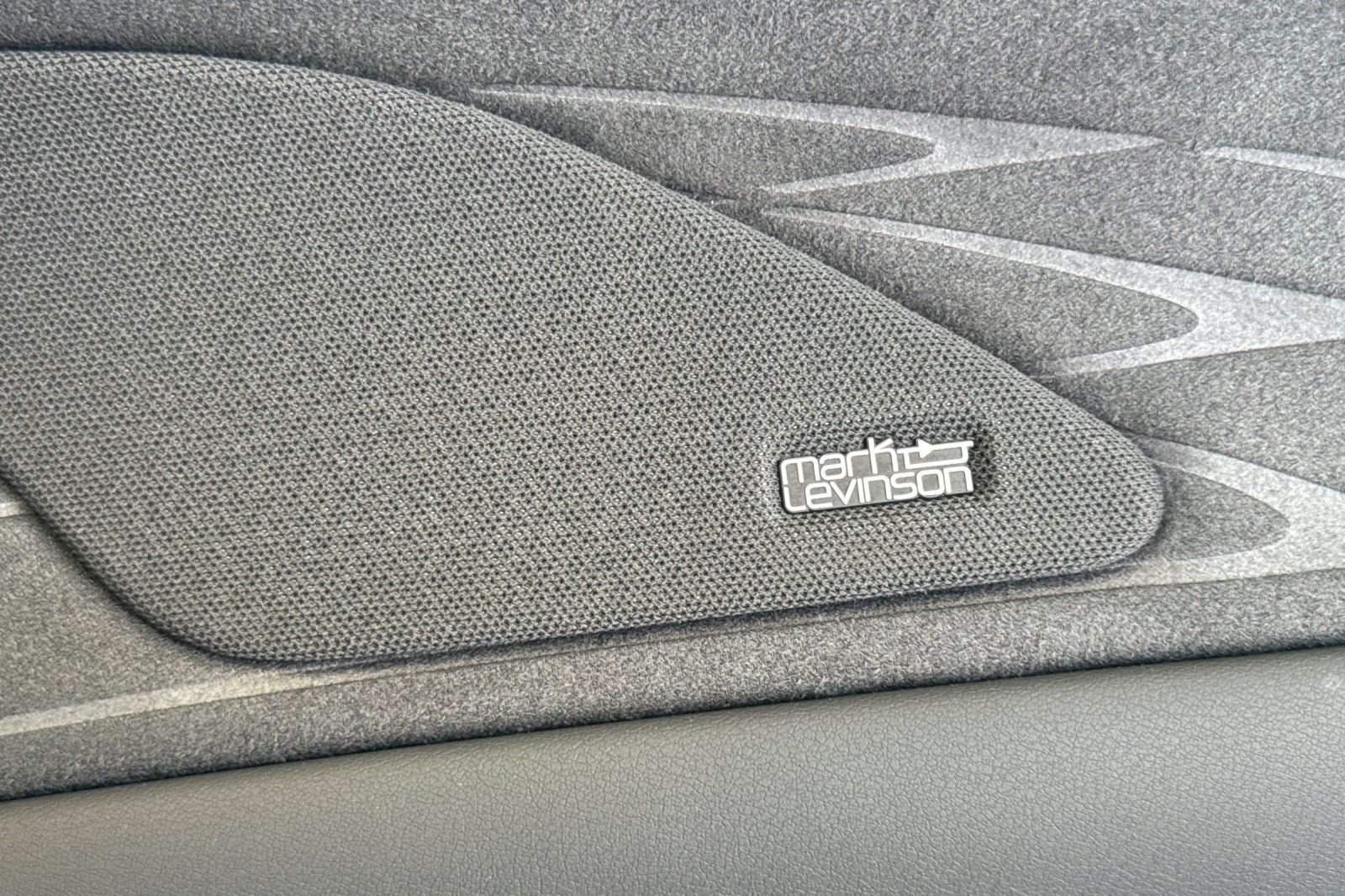 Certified 2026 Lexus RX 450h AWD w/ Convenience Package image 23