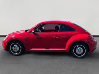 Used 2012 Volkswagen Beetle 2.5 FWD video 2
