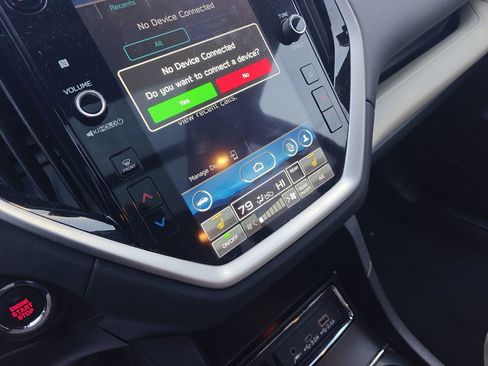 Used 2023 Subaru Ascent Limited w/ Technology Package image 11