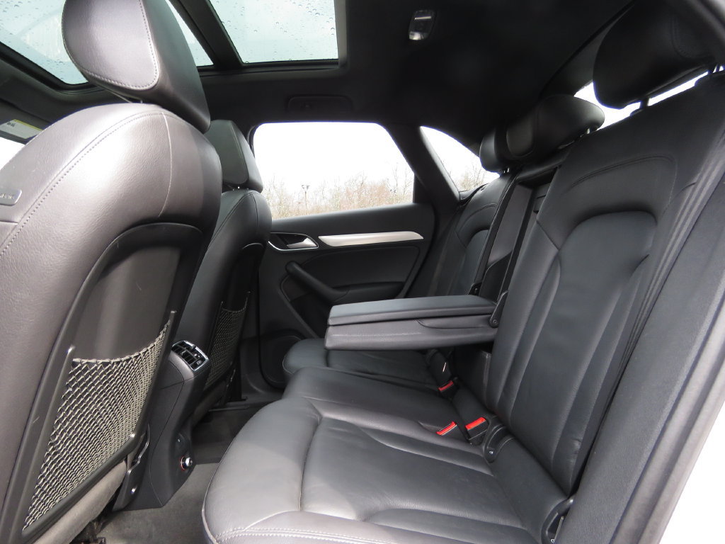 Used 2018 Audi Q3 2.0T Premium w/ Convenience Package AWD/4WD image 20