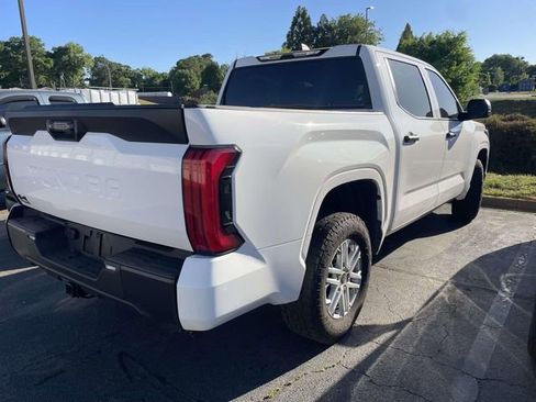Used 2025 Toyota Tundra SR AWD/4WD image 10