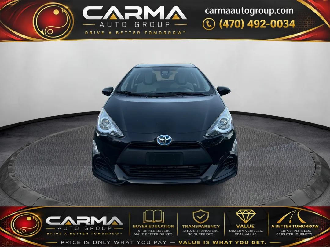 Used 2017 Toyota Prius C One FWD image 8