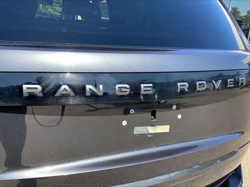 Used 2023 Land Rover Range Rover SE AWD/4WD image 29