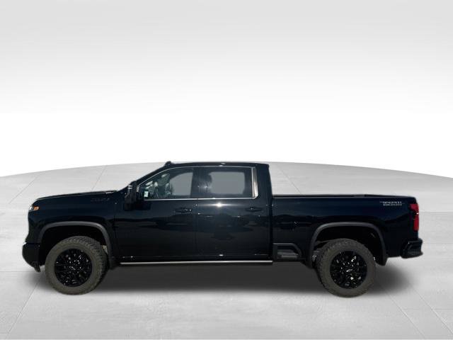 Used 2026 Chevrolet Silverado 3500 LTZ w/ LTZ Plus Package AWD/4WD image 2