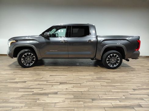 Used 2023 Toyota Tundra Limited image 32