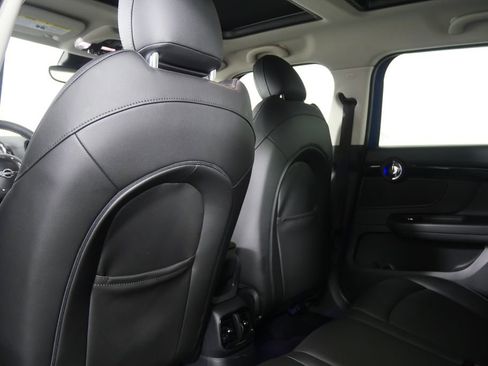 Used 2019 MINI Cooper Countryman S w/ Premium Package image 17